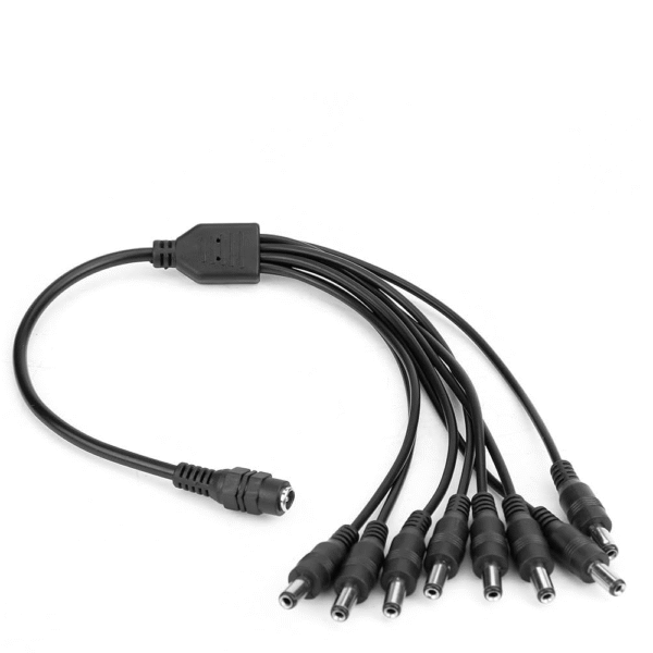 KIT CCTV de 8 cámaras ULTRAHD-5MP completo de interior/exterior con cables mixtos y disco duro de 1TB